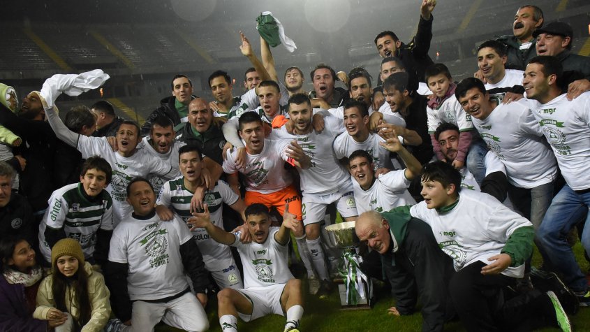 DiegoLugano's tweet image. Felicitaciones a toda la gente d @PlazaColonia x entrar en la historia grande del fútbol uruguayo!!!