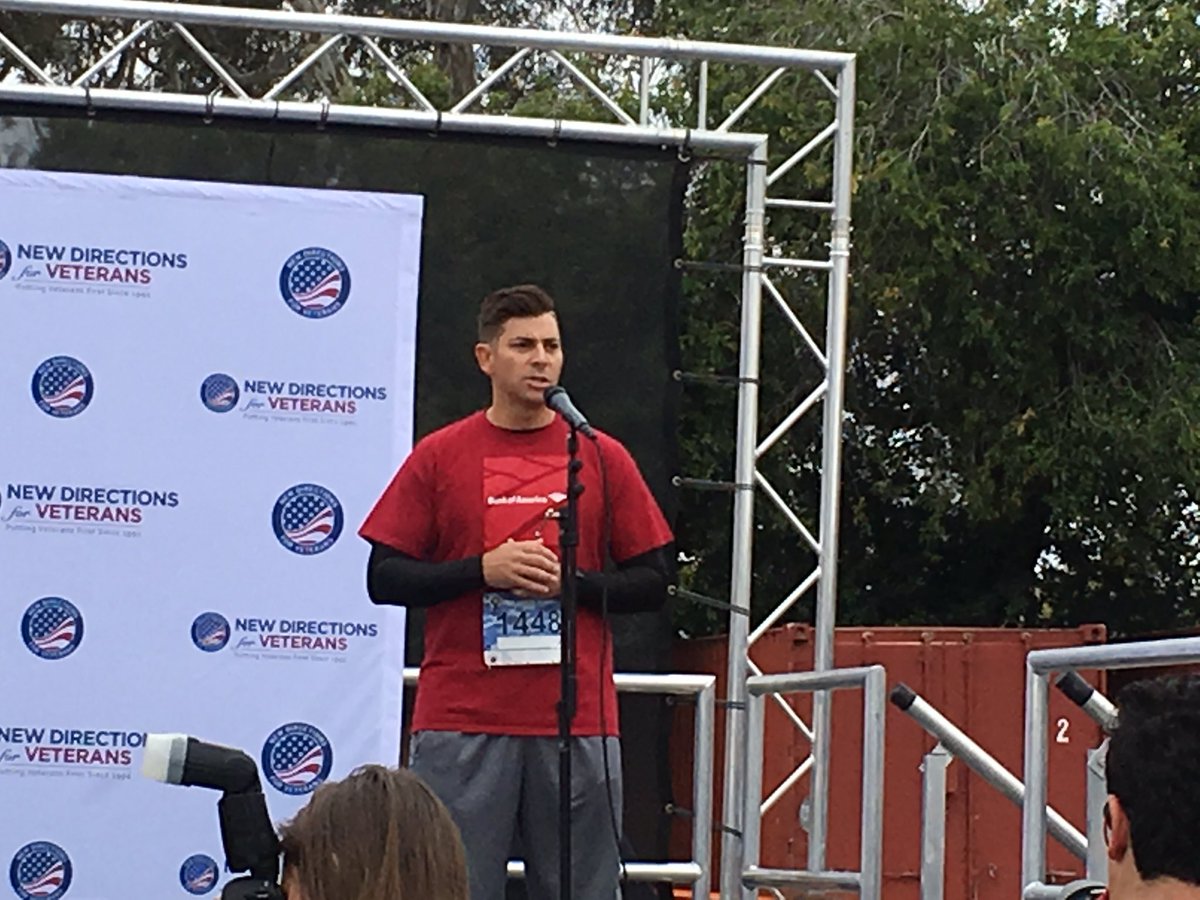 ggin's tweet photo. @BankofAmerica is proud to honor our vets in LA w/ @NDVets thru #walkforwarriors https://t.co/FDVbdbZ1Wi