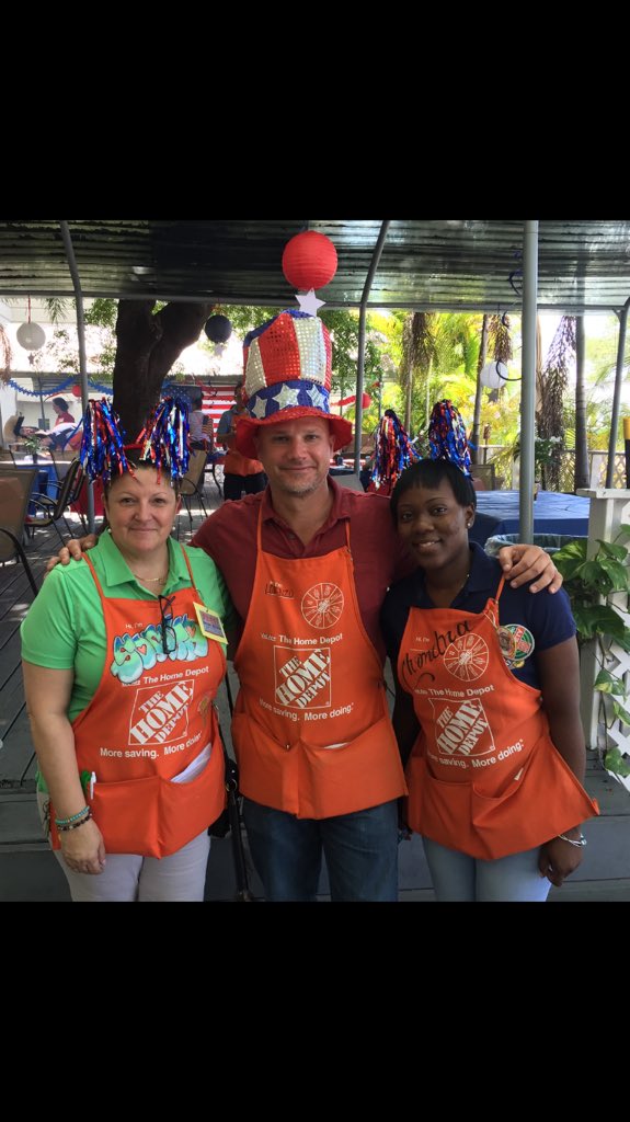 District266's tweet photo. Recognizing a few associates on Outstanding Service to our Customers. Happy Memorial Day 2 all. https://t.co/1DVFDrHJS5