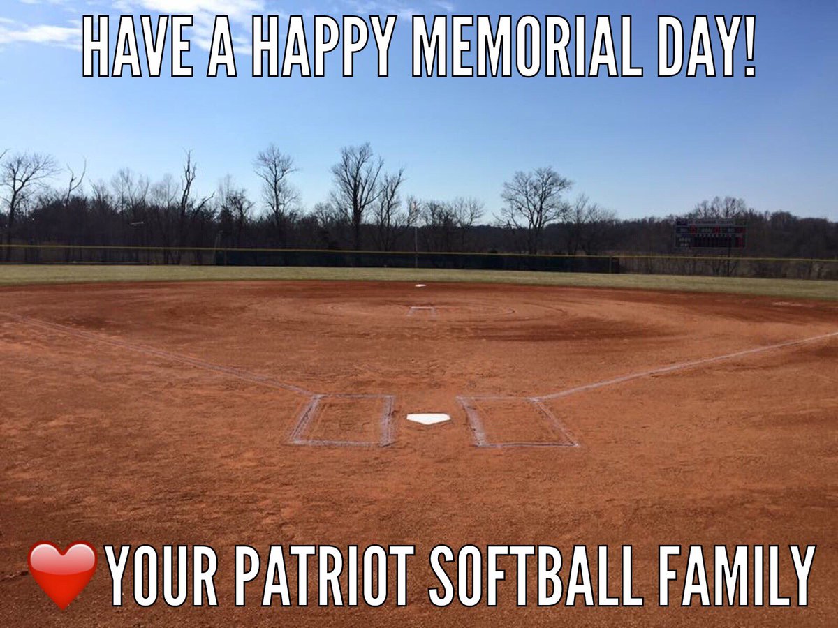 patriotsftbl's tweet photo. Take a moment to honor and remember! #MemorialDay2016 https://t.co/y4hfkmM0iw