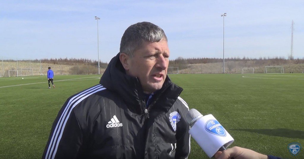 FCSkanderborg's tweet photo. Interview med Jan Vingaard efter sejren i mod Randers Freja - https://t.co/xQDnHVQgey https://t.co/pVwXi0E8bX