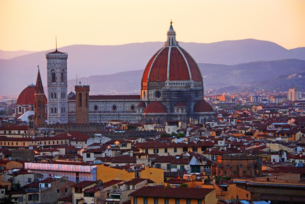 Travel & Pleasure tweet media