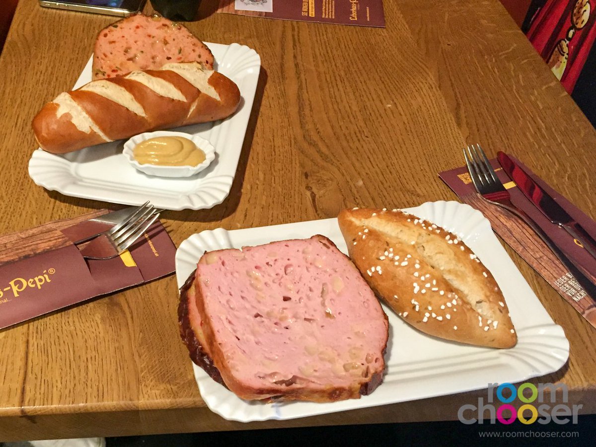 roomchooser's tweet photo. Do you know what Leberkas is and where to get one of the best in Vienna? https://t.co/FW69PnbTeA https://t.co/i1npmkJHaT