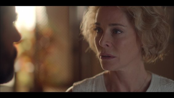 Claudia: “Te ayudo a meter a esos desgraciados en la cárcel y me voy” atres.red/3odd8  #LaEmbajada6