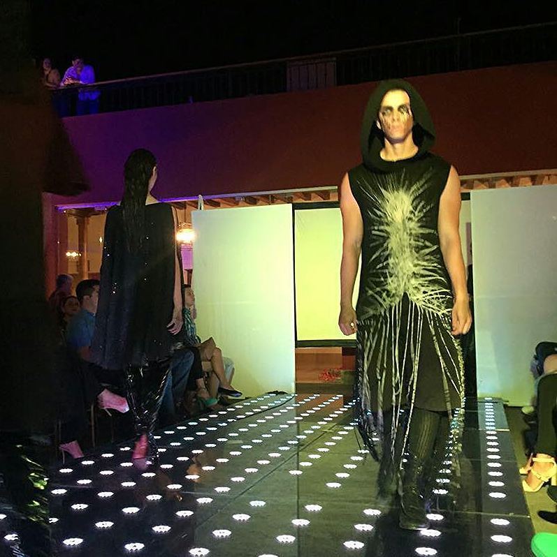 Betselline's tweet photo. Para @eduardosantanaoficial en el Festival de la Moda Mazatlán 2016  #model #FestivalDeLaModa #Mazatlán #runway #pa… https://t.co/dYOzqsu4wP