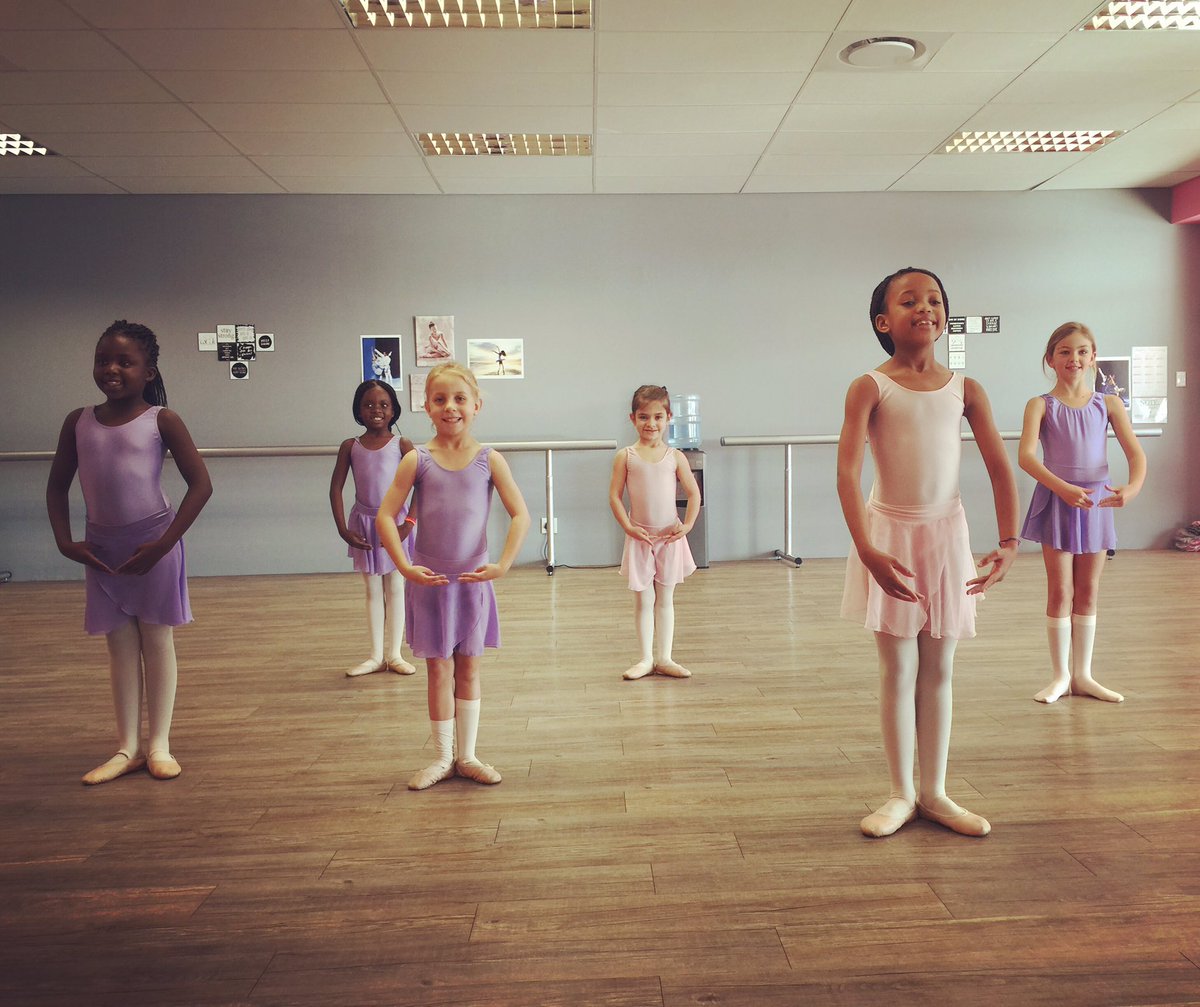 FirstPointeJhb's tweet image. We love Mondays at Firstpointe! Learning our new syllabus work after exams last week, so much fun!