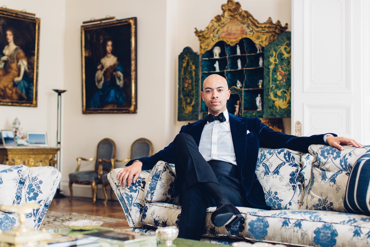 TheRakeMagazine's tweet photo. For a lesson in #powerdressing, look to Jonathan Alexander Edwards of @MilanStylecouk...

https://t.co/Os8mKYl6tV https://t.co/PLnAqAHyha