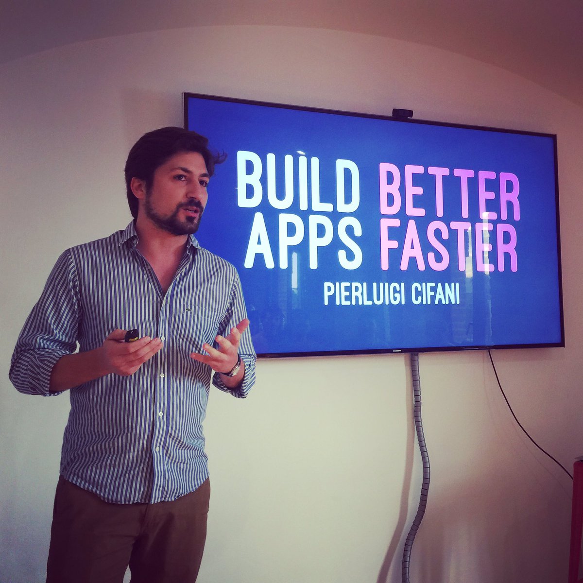 nsbarcelona's tweet photo. Another NSBarcelona where @piercifani is killing it. #swift https://t.co/2Q7Qcwya5H
