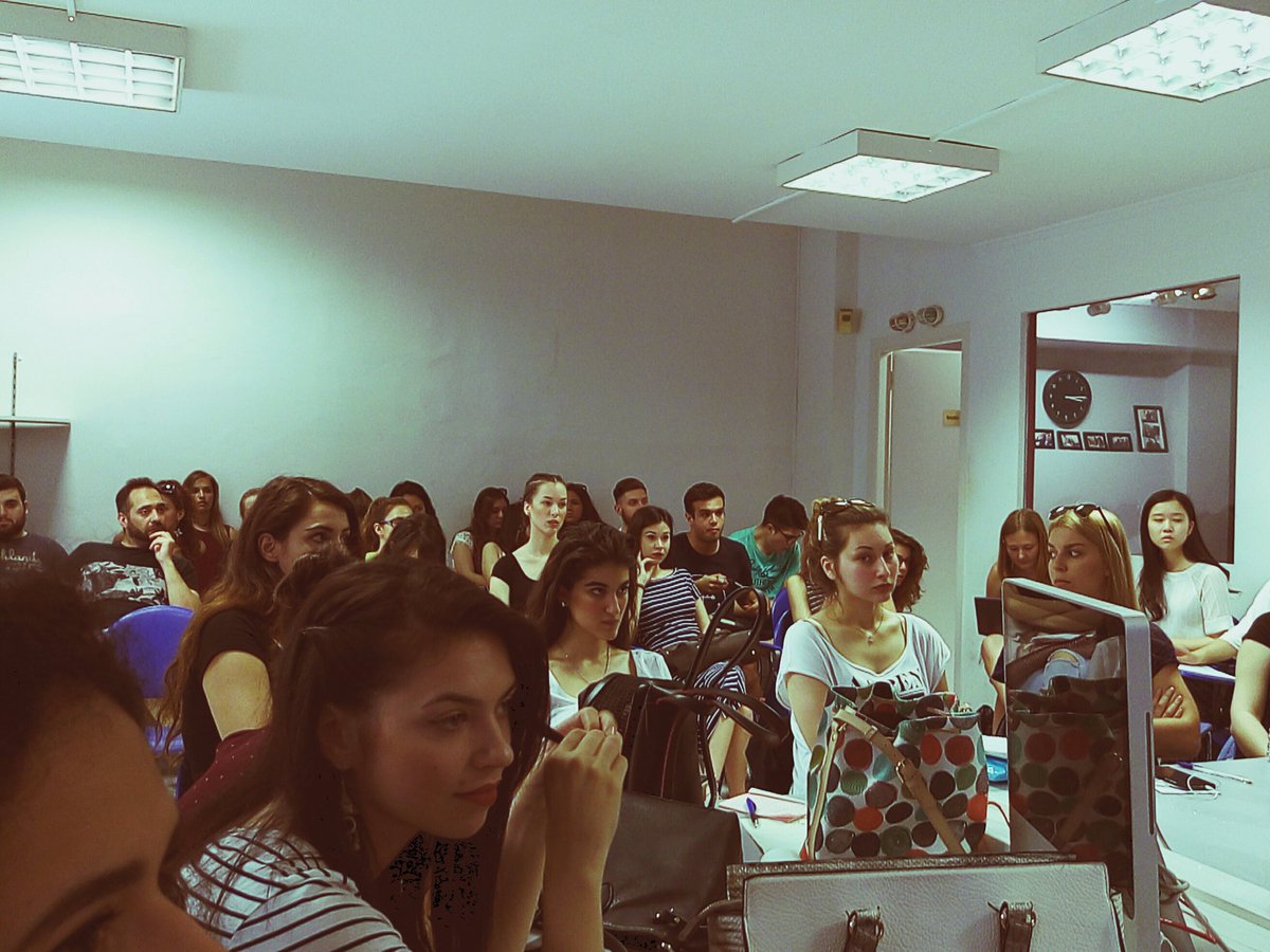 vasplgs's tweet photo. Ad discover workshop final #startup projects presentation. #young #entrepreneurs 📰 https://t.co/Ebp6tpqVgP
