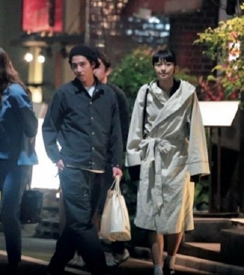 CjuR8iVVAAAkwf_.jpg:large