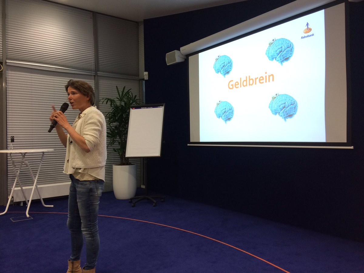 MarijeThijssen's tweet photo. Start bijeenkomst @RaboArnhem met @EefvanOpdorp We hebben er zin in! https://t.co/sRX9gTJVTl