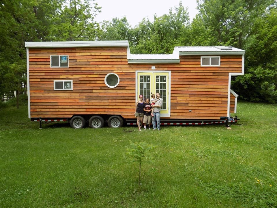 MustardSeedTH's tweet photo. #tinyliving #Andsoitbegins  #TinyHouseBigLiving #TinyHouseNation https://t.co/2zBeKUmkbe