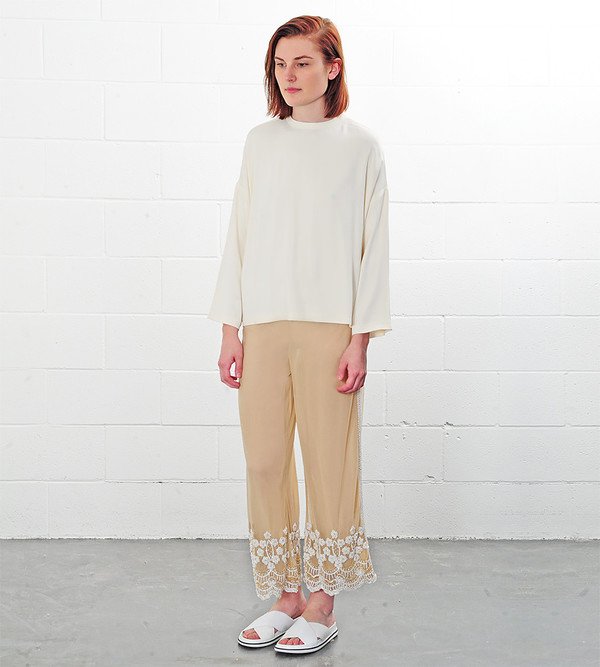 garmentory's tweet photo. The prettiest embroidered #Ganni pants c/o @CoupBoutique. Plus they are on sale! This way: https://t.co/cbgDHzGPyQ https://t.co/6xWwtAzRja
