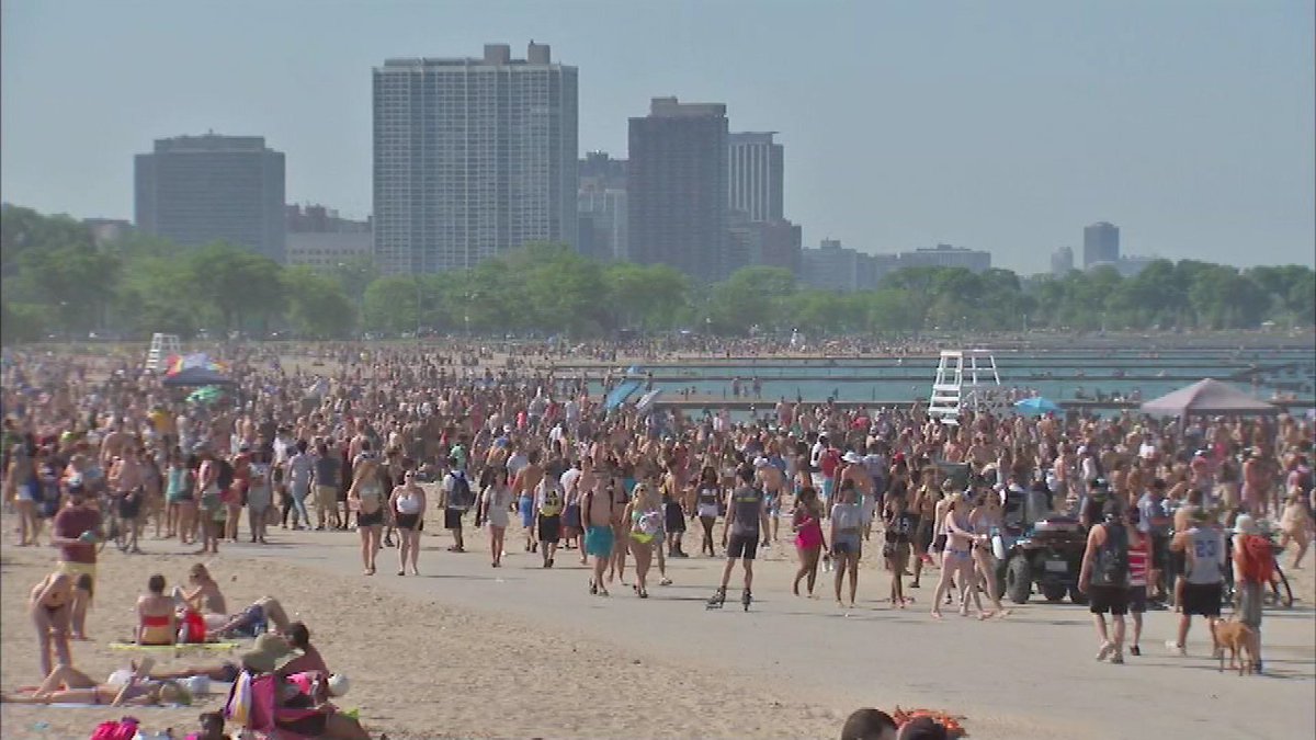Chicago beaches are packed this Memorial Day! ABC 7 Chicago Scoopnest