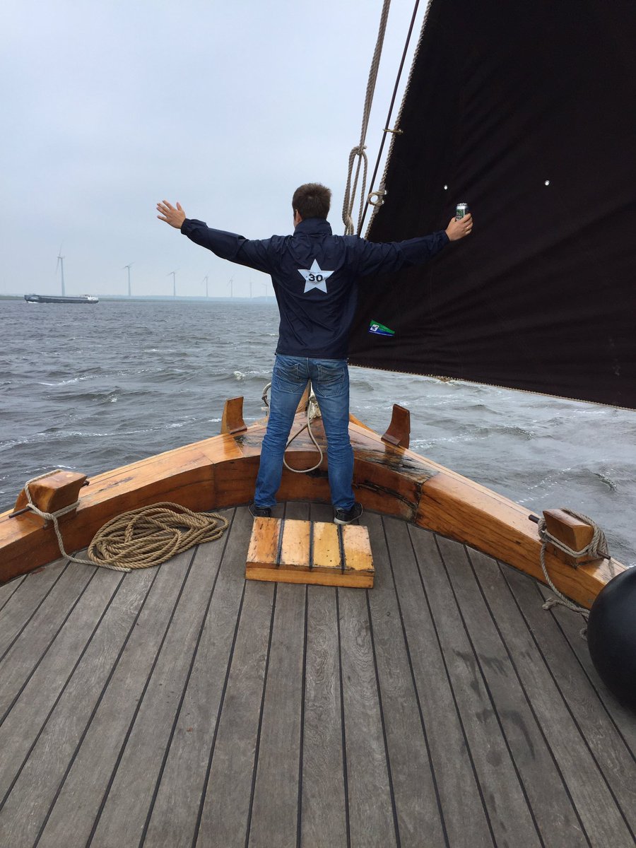 Titanic moment #no ice #lotsoffun #sail #beer #ootjeengroof #spakenburg #Bunschoten