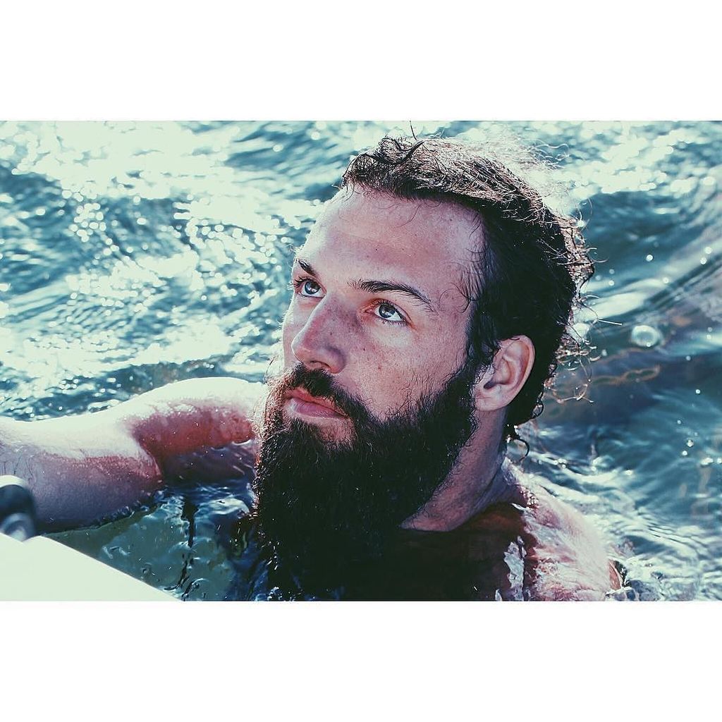 Water is the essence of wetness, and wetness is the essence of beauty 🌊 #FordMen's <a href="/insightphil/">Phil Gray 💙</a> <a href="/beardking/">BEARD KING ®</a> by <a href="/nich/">Nico Gort-Freitas</a>…