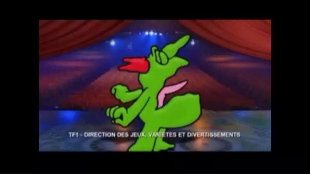 GossipRoomOff's tweet photo. "MAMAAAAAANNNN C'EST FIIIIINIIIIIIII !!" vous vous souvenez de lui ? 😁🙈😂😂😂 https://t.co/plhGz1meVf