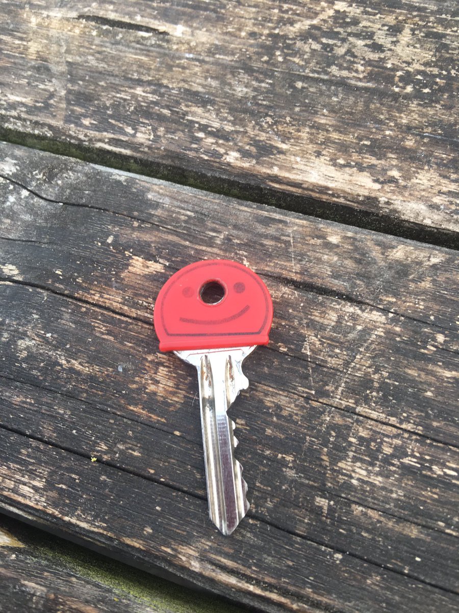 Key found on road next to Preston grasshoppers .inbox in if yours