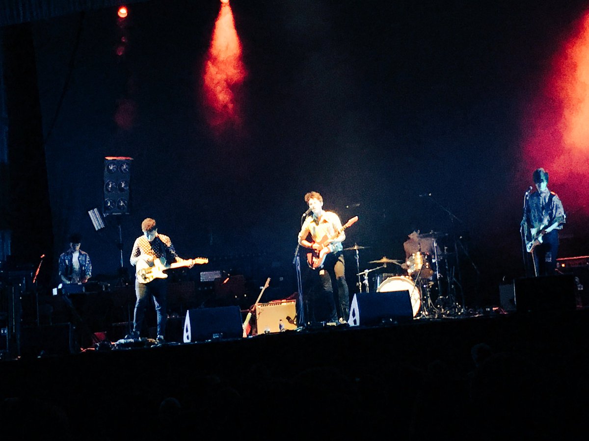 alexie_bee's tweet image. Great seeing @TheLapelles for the first time tonight supporting @tlsp. Killed it! 🙌🏼