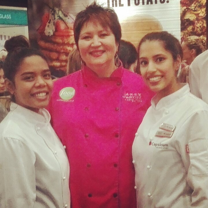 nabeelatajbhai7's tweet photo. #GFWS2016 #pastrystudents #smiles https://t.co/bMgzzFoSqI