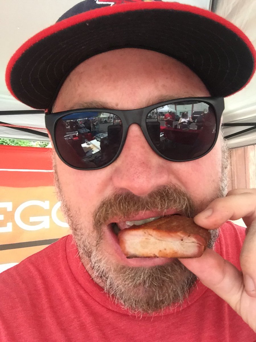 IronBarleySTL's tweet photo. Thanks! Good times! RT @STLSwapMeet: Sampling that @bootlegginbbq at @IronBarleySTL #RibFest https://t.co/LcQhATl2Op
