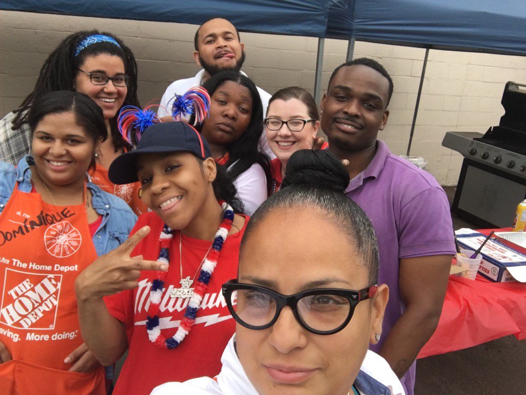 Lourdes Caraballo on Twitter: "Happy Memorial 🇺🇸 #HomeDepot ...