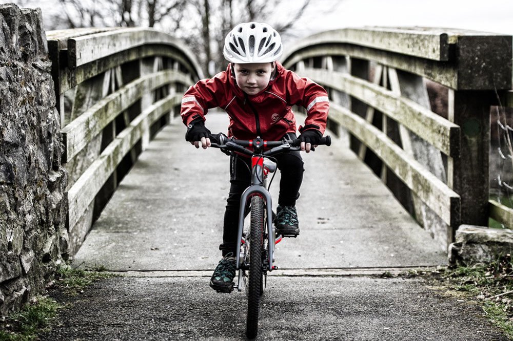 mbrmagazine's tweet image. Even lighter, even higher spec Islabikes designed for kids -  trib.al/Z9C2Ool
