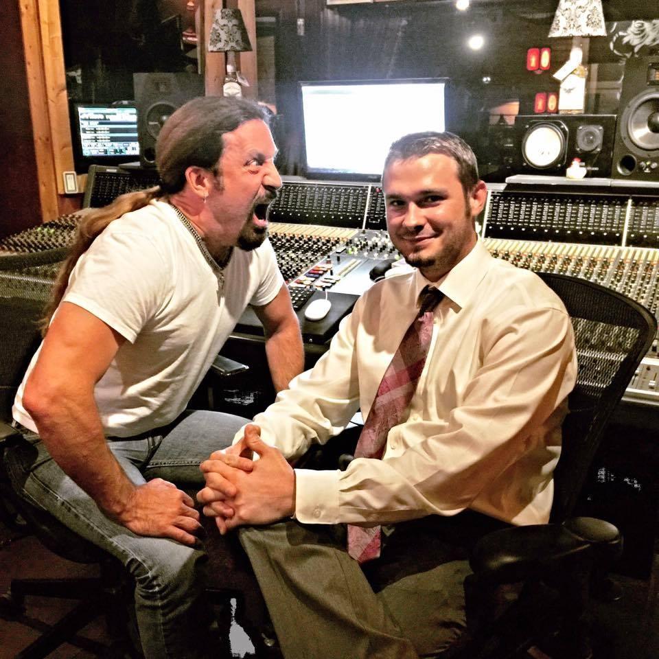 GRAMMYU's tweet photo. #GRAMMYUATL @Emanor08 shares how being part of #GRAMMYU helped him land a job: https://t.co/yOEQTli7Cb #GUInAction https://t.co/jmFrlSCB6O