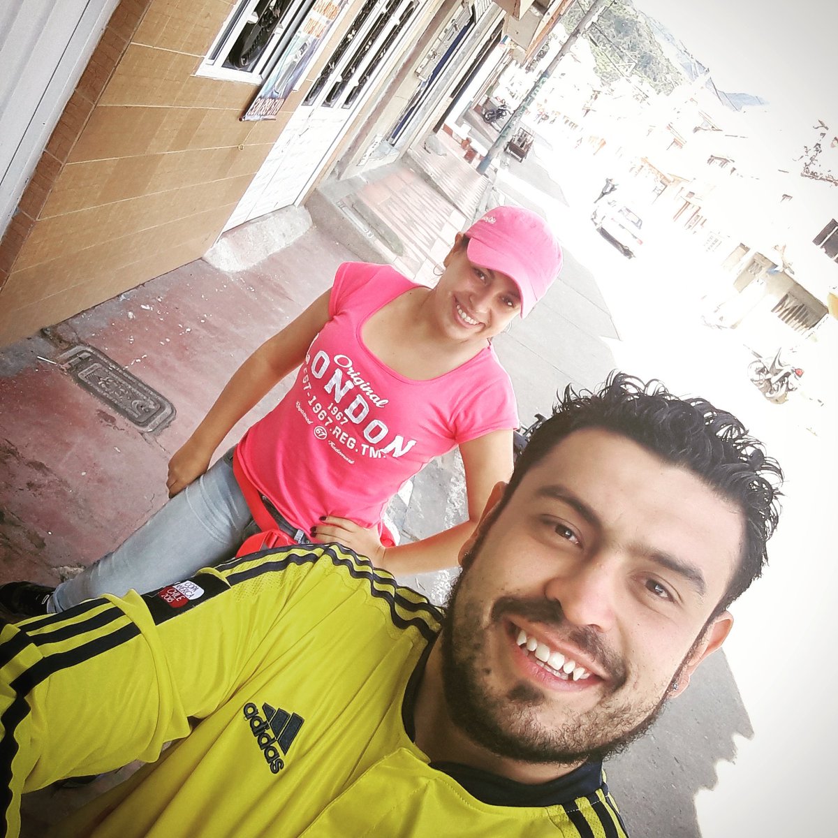 caromoreno's tweet photo. https://t.co/HOG7islTu0