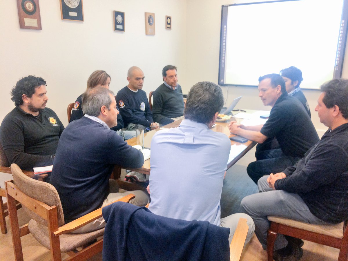 Bomberos ViñadelMar tweet media