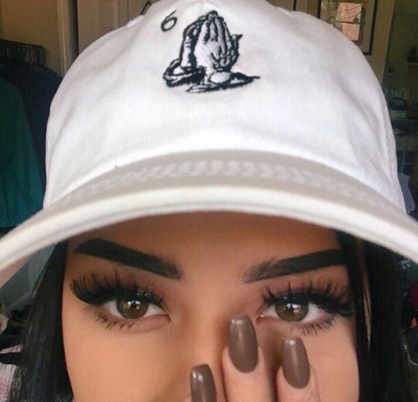 DopeUrbanVibe's tweet image. We have 52 of these 6God caps left in stock #UrbanAttires 🙏🏽🍃
Buy: (UrbanAttires.Co)
urbanattires.co/collections/th…