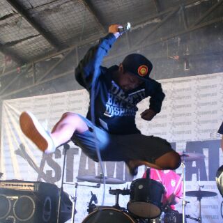 Peopleshit Official (@peopleshitbdg) on Twitter photo 