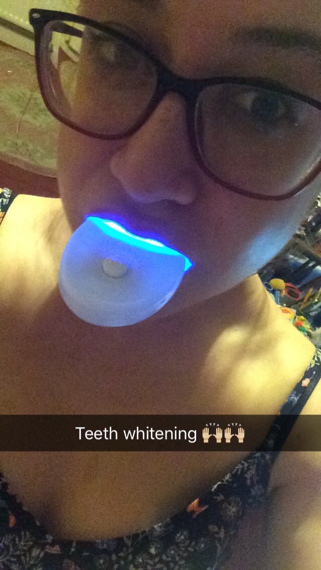 Katrinasprague7's tweet image. #teethwithening @WhitesBeaco #love #doing it again