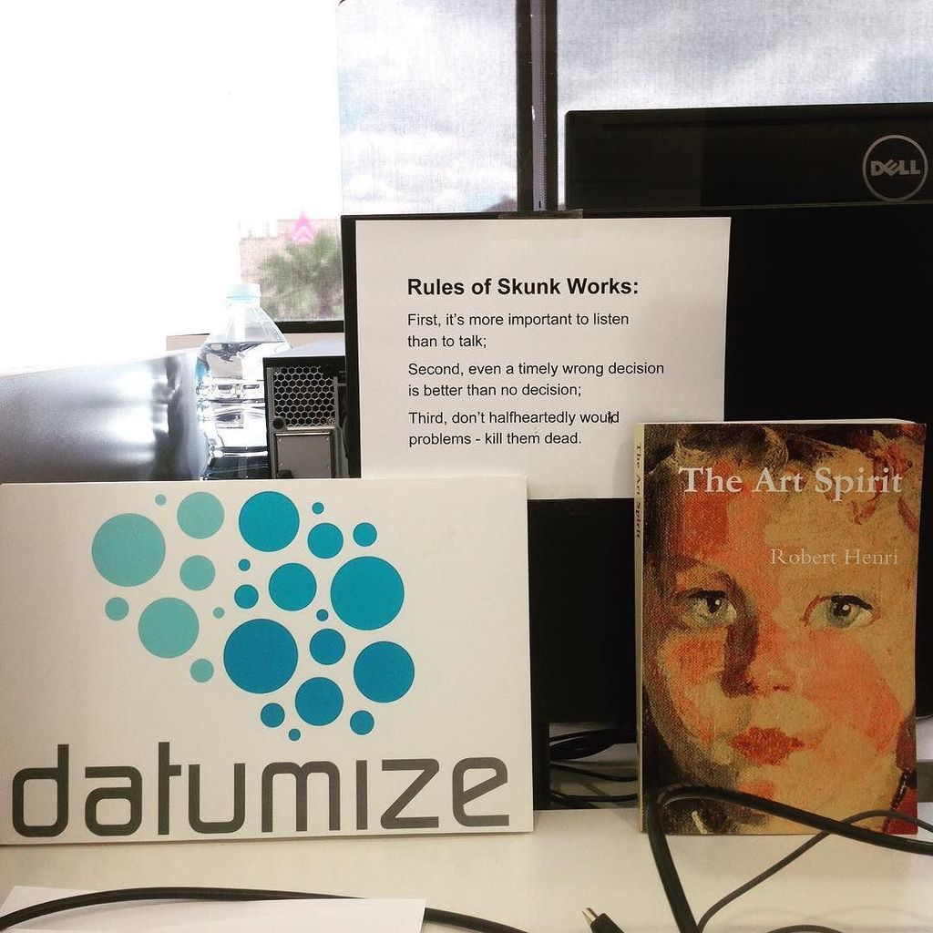 caudalfinIoT's tweet photo. The work spirit #datumize #skunkworks #engineering #internetofthings #darkdata #cherishyouremotions #theartspirit #… https://t.co/S7bpbiACvN