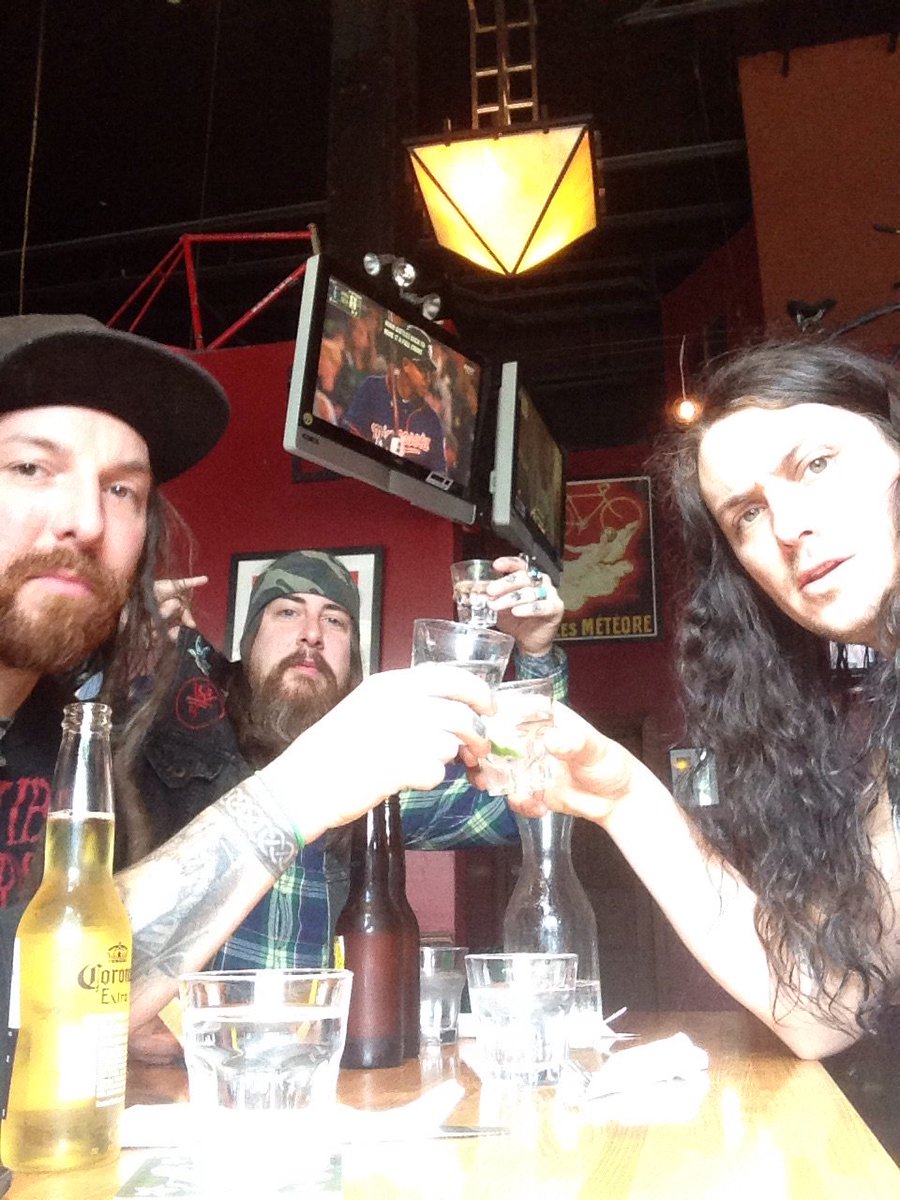 Wounded Giant tweet media