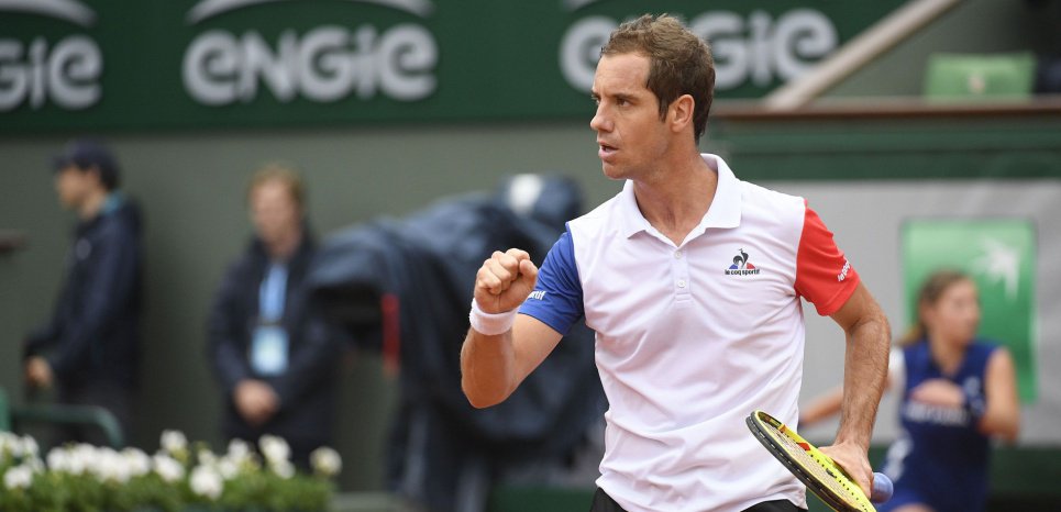 LebaratRose's tweet photo. Roland-Garros: Gasquet, c'est costaud ! https://t.co/GpusZuMeGJ https://t.co/QXR7tMIBD6