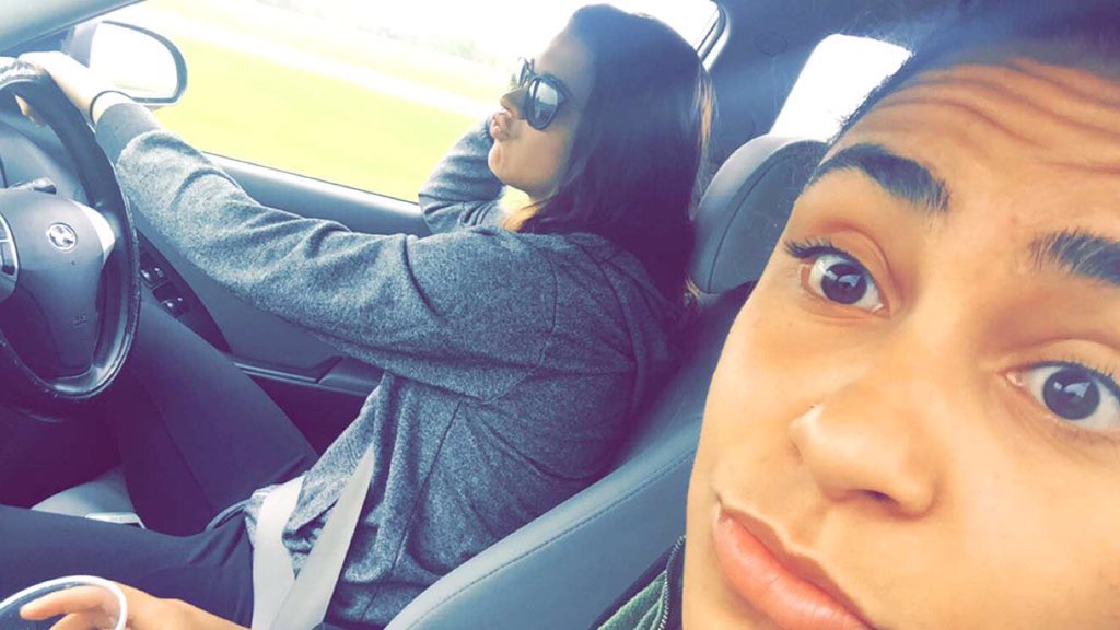 domNdem's tweet photo. Only after a few weeks of being apart she couldn't stay away. Here's Dom's day trip to A-town &amp; our ride to Chicago! https://t.co/1fuq7K3RV3