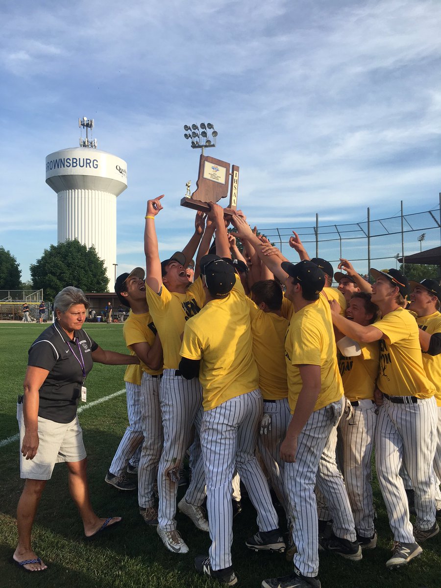 ahsbaseballLIVE's tweet image. After 22 years, we won Sectional Championship. History has been made today.
