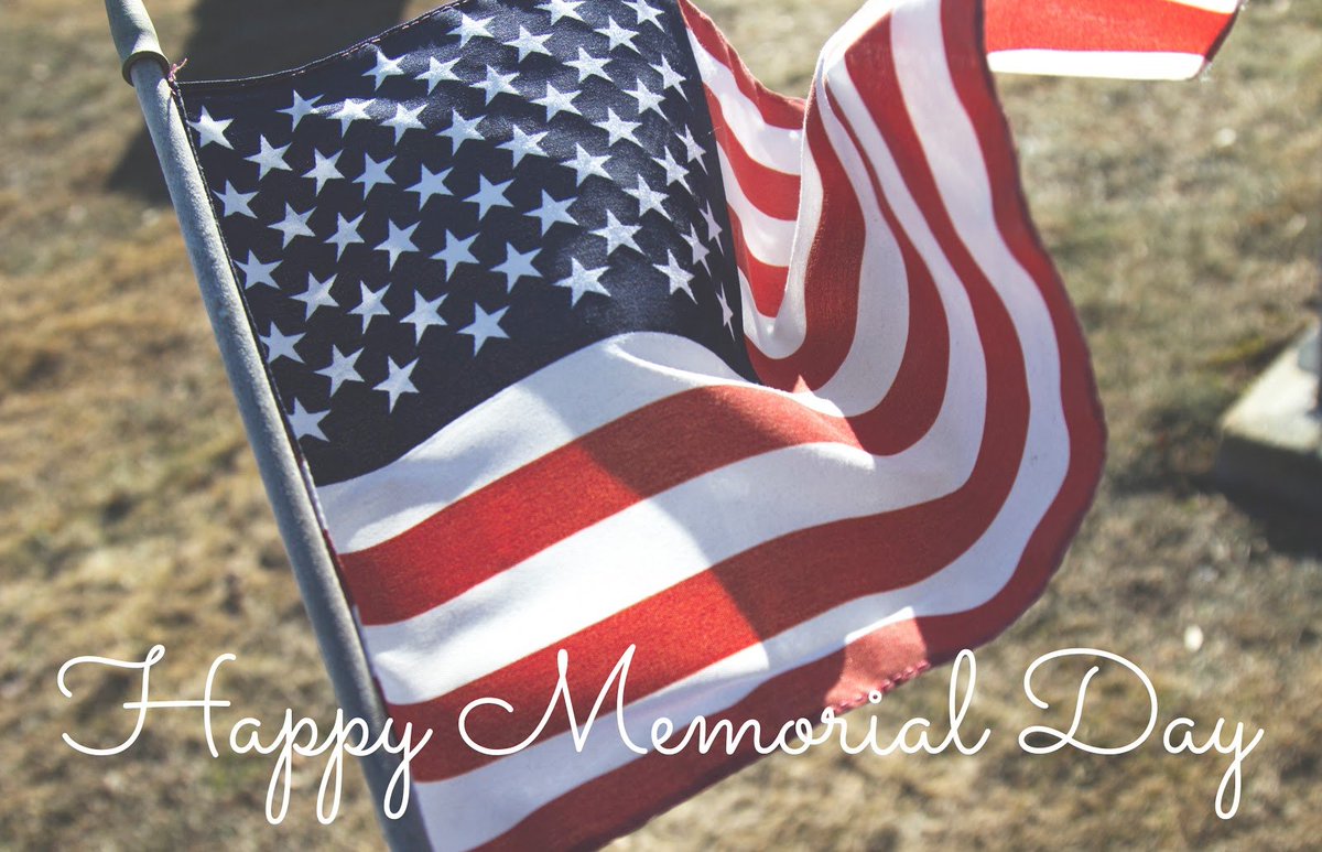 NikiTaylorInc's tweet photo. Happy #MemorialDay2016! Thank you to all who have served this country and given their lives to keep us safe. https://t.co/6RqUP2C6MN