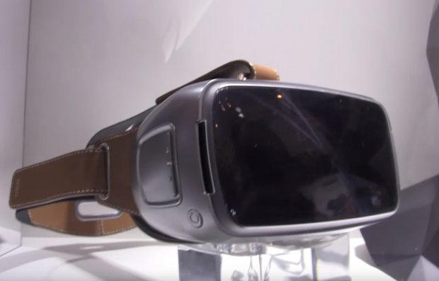 TechFrag's tweet photo. ASUS Gives First Look At #ASUSVR During #Computex2016
https://t.co/JcA3mj9SH3 https://t.co/WdSmL4z530