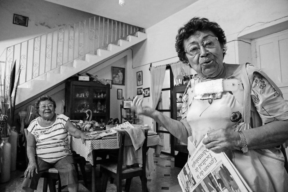 Las tías de la calle 59. Mujeres adelantadas a su tiempo cuartoscuro.com.mx/8IGz3 #Portafolio de Tulia Pérez