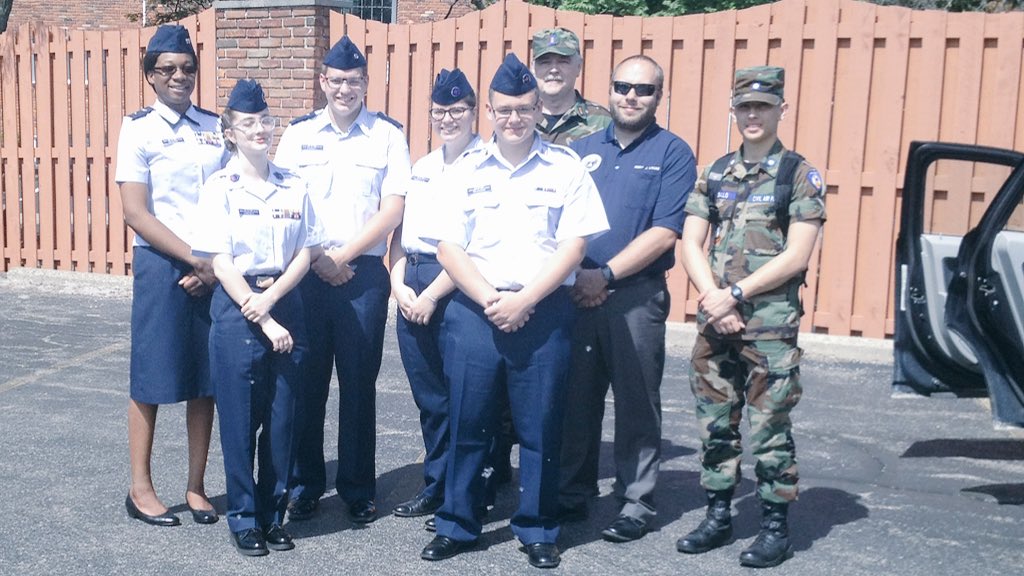 CAP_SOCS's tweet photo. So humbled to honor those that have made the ultimate sacrifice today during the Memorial Day Parade. https://t.co/cASowfajKc