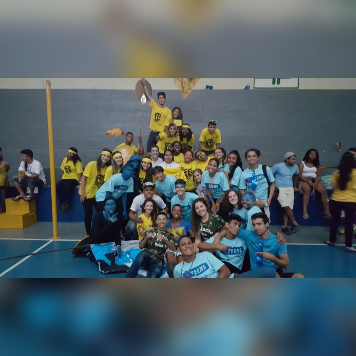 itstaaybitch's tweet photo. UniΓ£o sinistra! #GincanaPNSSC #Crisma2016 #AmoMuito #Azurelo πππππππ #CalmaVerdeAindaSomosAmigos πππ https://t.co/oTsI50oNWh