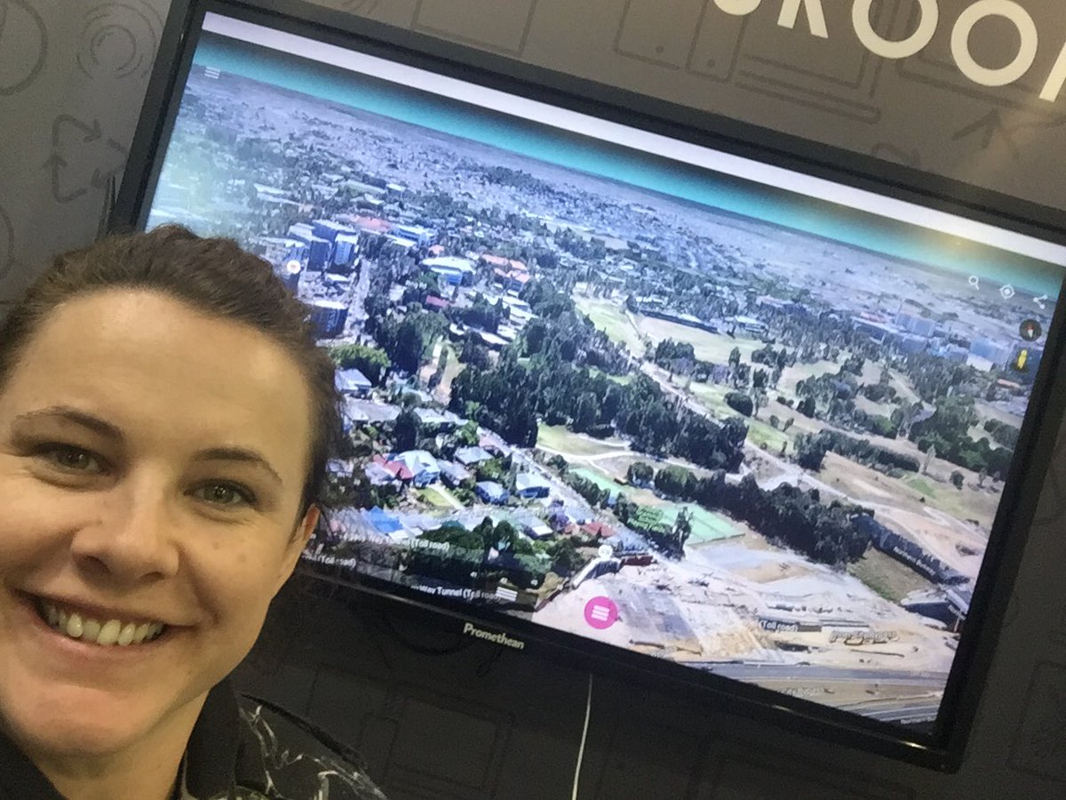 lilcartz's tweet photo. A prayer to win a Sphero. Thanks Promethean #ActivEduTech #EduTechAU https://t.co/AGD5wdQpKz