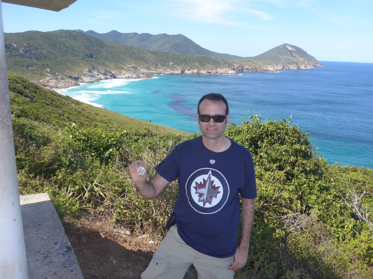 Exploring the spectacular Brazilian coast at Arraial do Cabo on #fmewt #fmecoin