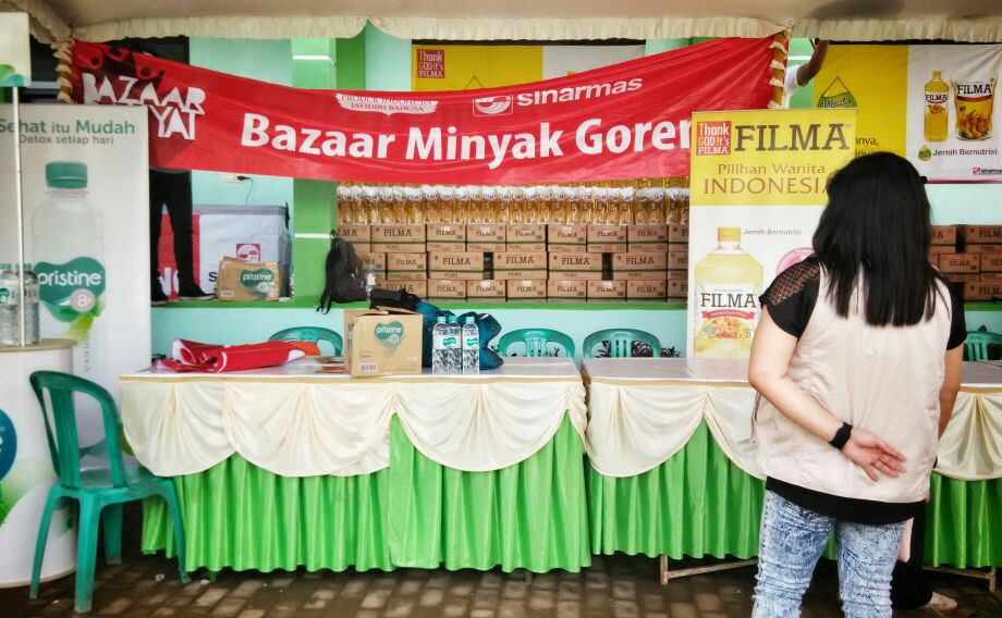 noveradika's tweet photo. Prsiapn Bazaar Rakyat d Pondok Pesantren Nashrul Ummah Kudus @GPANSOR_ @smilecreativesm #SinarMasocial #BazaarRakyat https://t.co/wA9Q9jMwFW