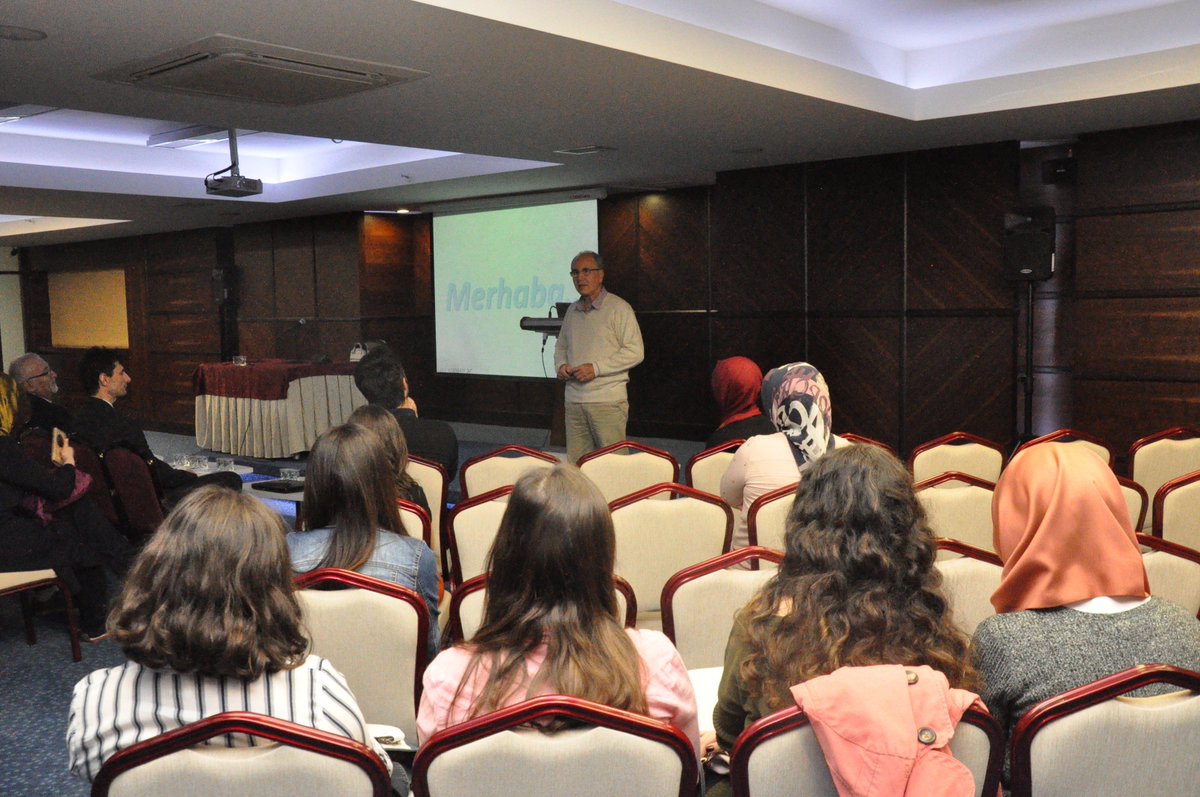 Ali Kirman öğrencilerimizle Özel sektörün İİBF mezunlarından beklentileri konulu bir söyleşide bir araya geldi.