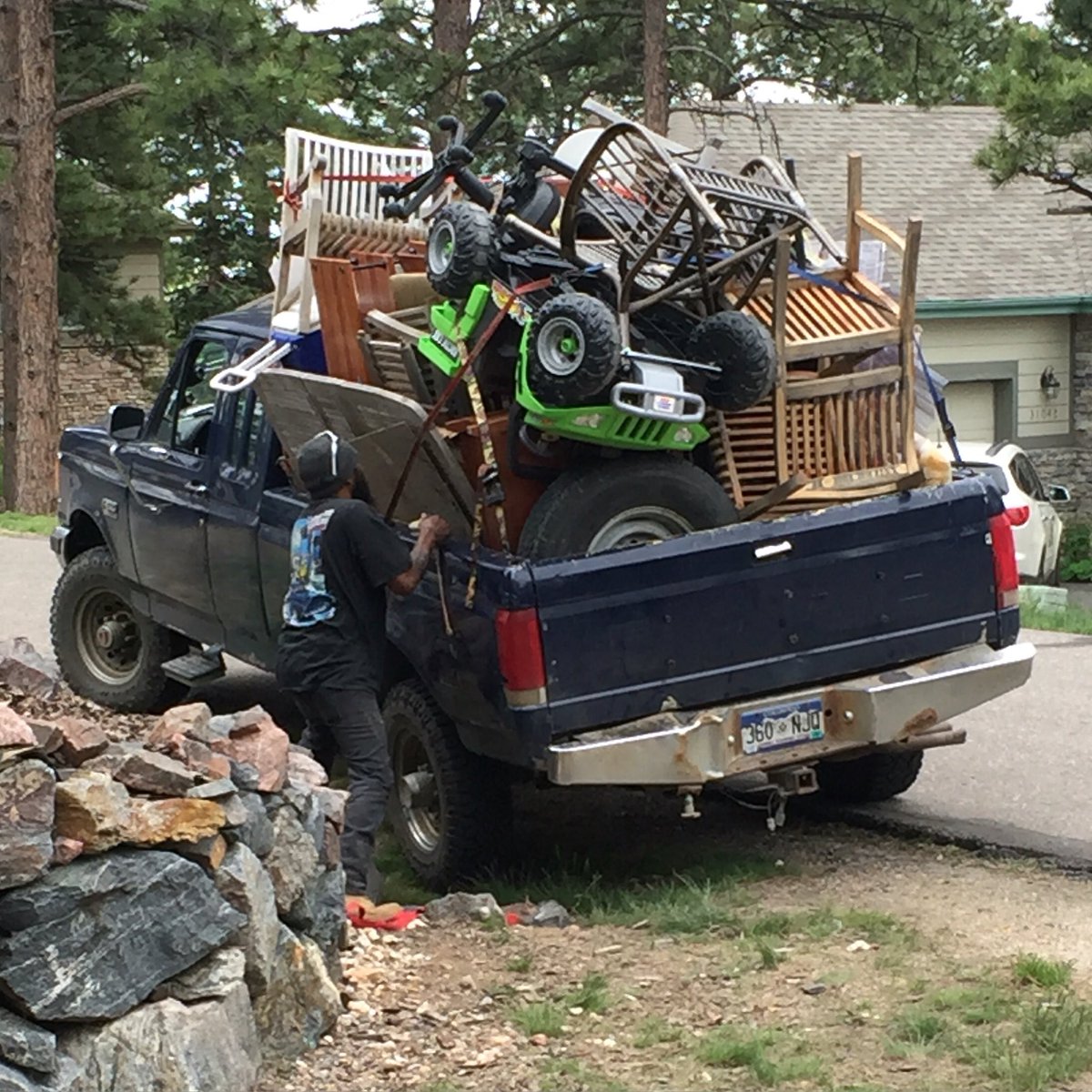 Spent #MemorialDay moving. This #beverlyhillbillies load is our third load 😳 hauled off by the #gotjunk guys. #purge