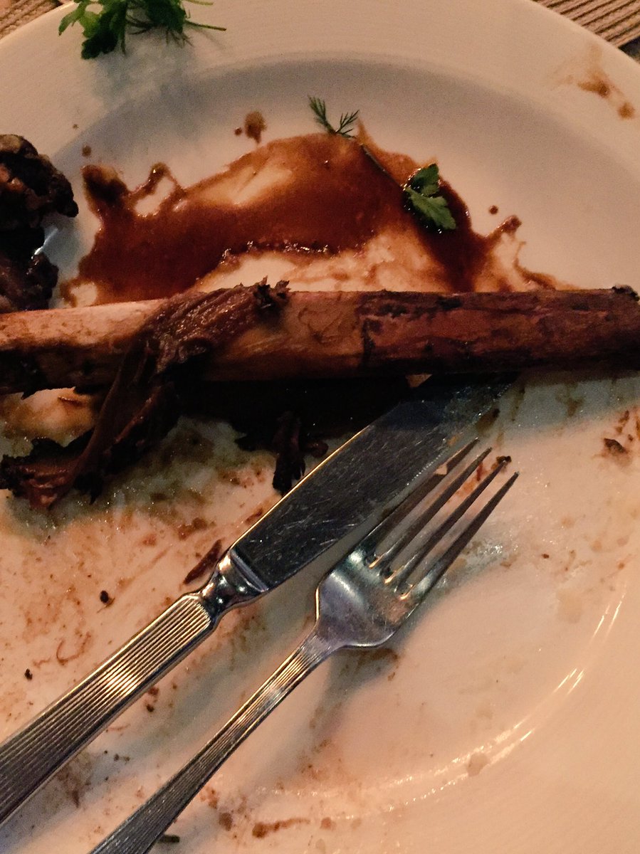 MeganALeslie's tweet photo. Um, that was ok I guess. #cleantothebone @PRIMALHFX #graddinner #lesliefamjam https://t.co/5jFXAQ8ucM