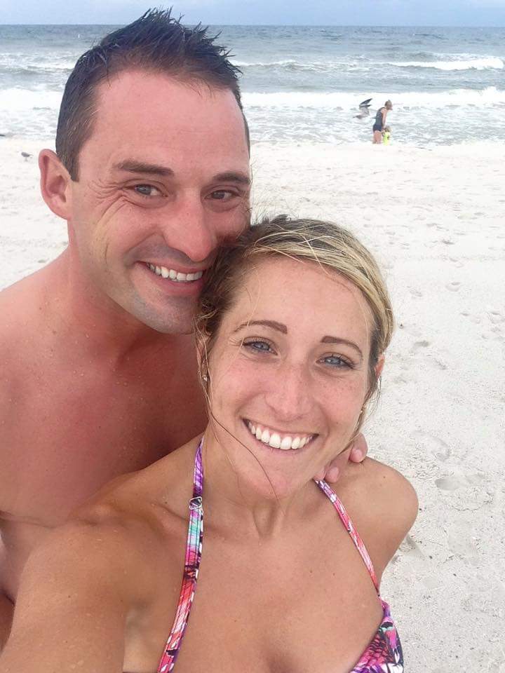 kacy_robinson's tweet photo. One of my fav's from a year ago! #stillinlove #forevergf #imablessedman https://t.co/xdxZYTcxMo
